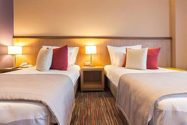 Equine Hotel Ruiru Exterior photo